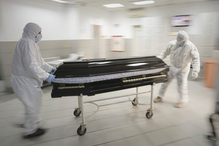 Wed. 9:02 a.m.: WHO: Europe is only region with increasing COVID deaths